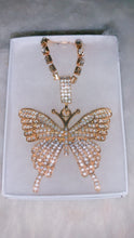 Load image into Gallery viewer, Butterfly Bling Necklace
